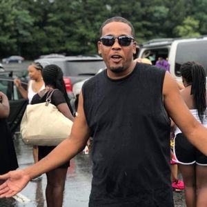 Meet your Posher, Wayne